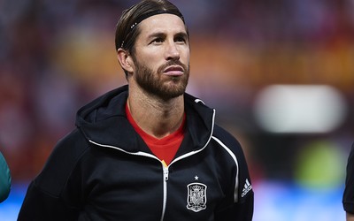 诺亚体育讨论-阿尔瓦雷斯欧冠客场帽子戏法